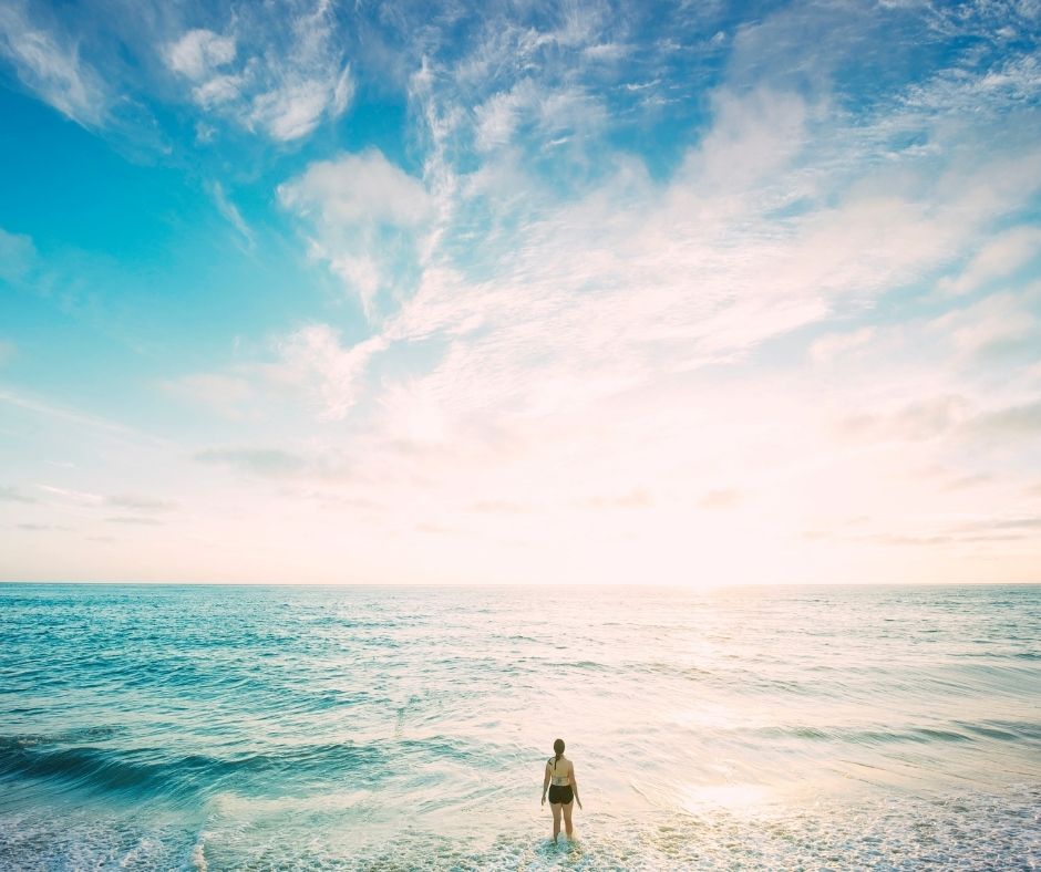 海の写真　海洋散骨のイメージ写真